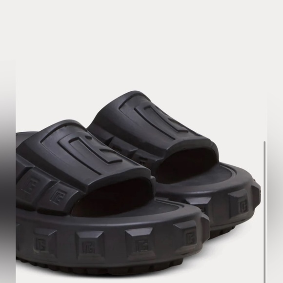 BNWT Balmain Ari Slides! - Picture 5 of 5
